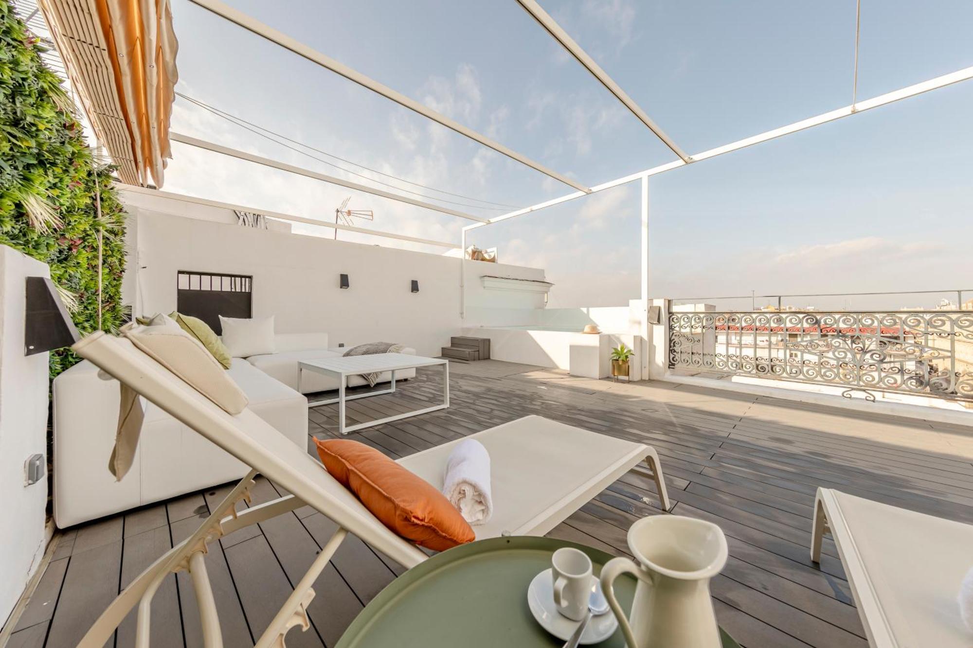 Isg Apartments Modern Atticpool At The Cathedralfree Parking Sevilla Dış mekan fotoğraf