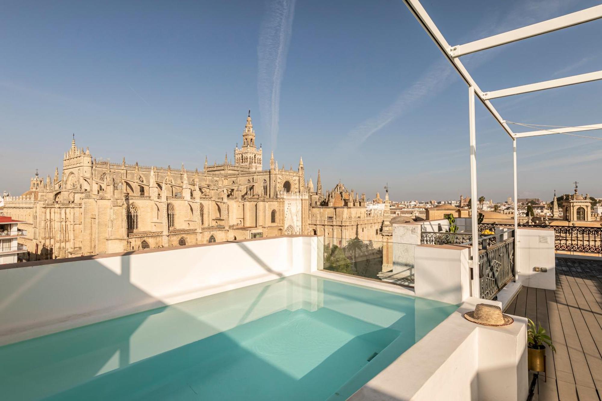 Isg Apartments Modern Atticpool At The Cathedralfree Parking Sevilla Dış mekan fotoğraf