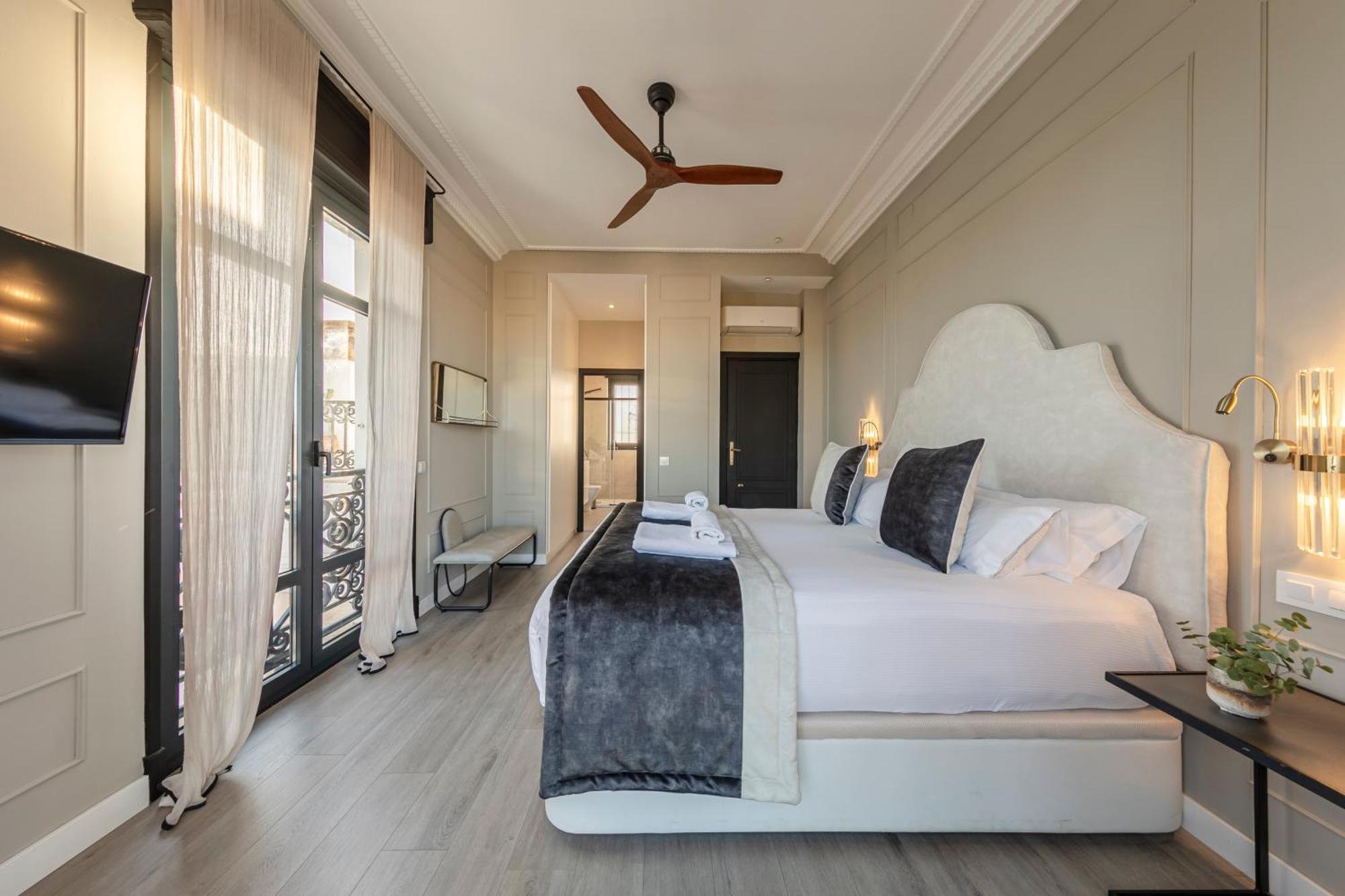 Isg Apartments Modern Atticpool At The Cathedralfree Parking Sevilla Dış mekan fotoğraf