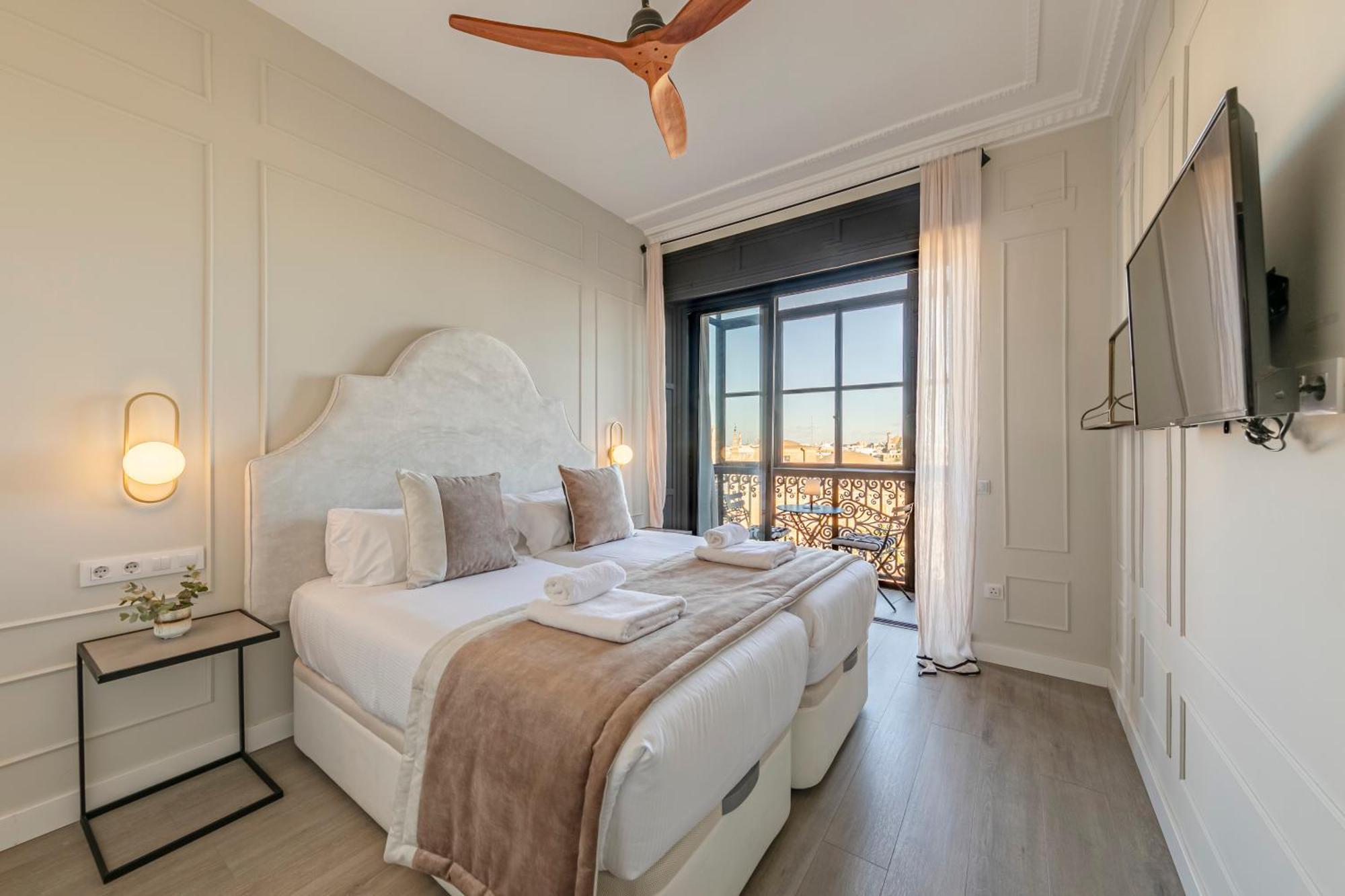 Isg Apartments Modern Atticpool At The Cathedralfree Parking Sevilla Dış mekan fotoğraf